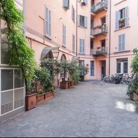 Una Volta In Brera-2