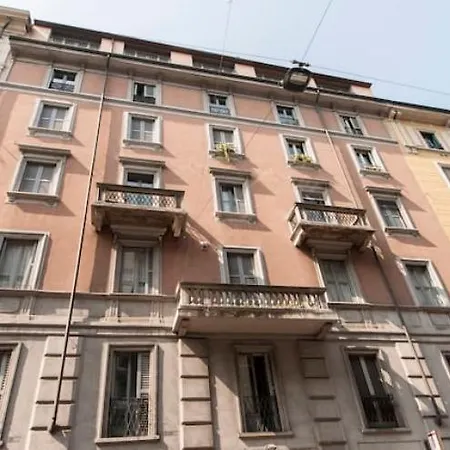 Una Volta In Brera-3